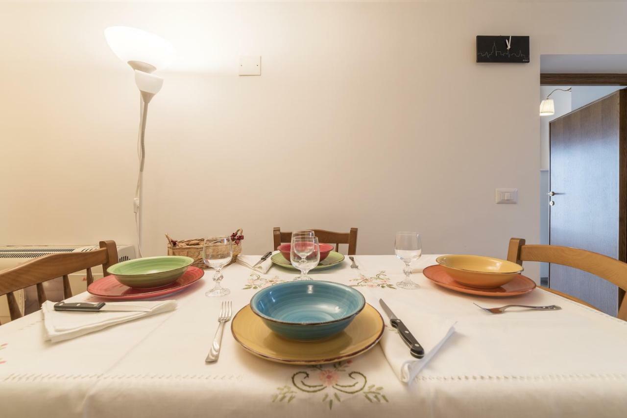 Peperino Attic Flat Apartment ชัมปีโน ภายนอก รูปภาพ